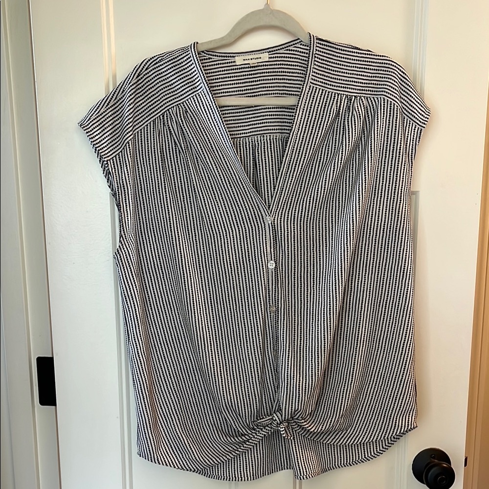 Max Studio Black and White Cap Sleeve Blouse with Tie Front
